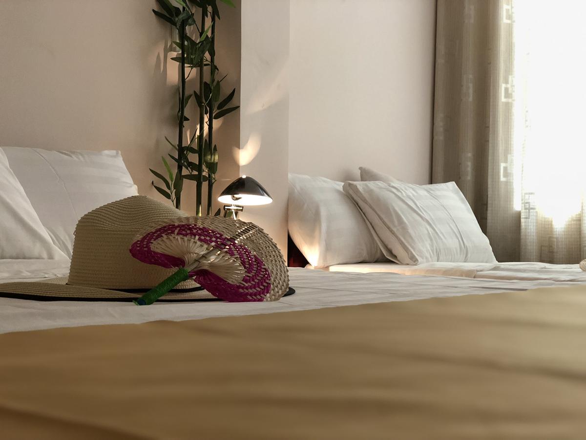 Hola Homestay Hanoi Luaran gambar